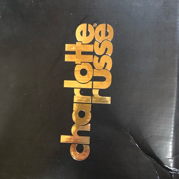 High heels - Picture 3 of 3